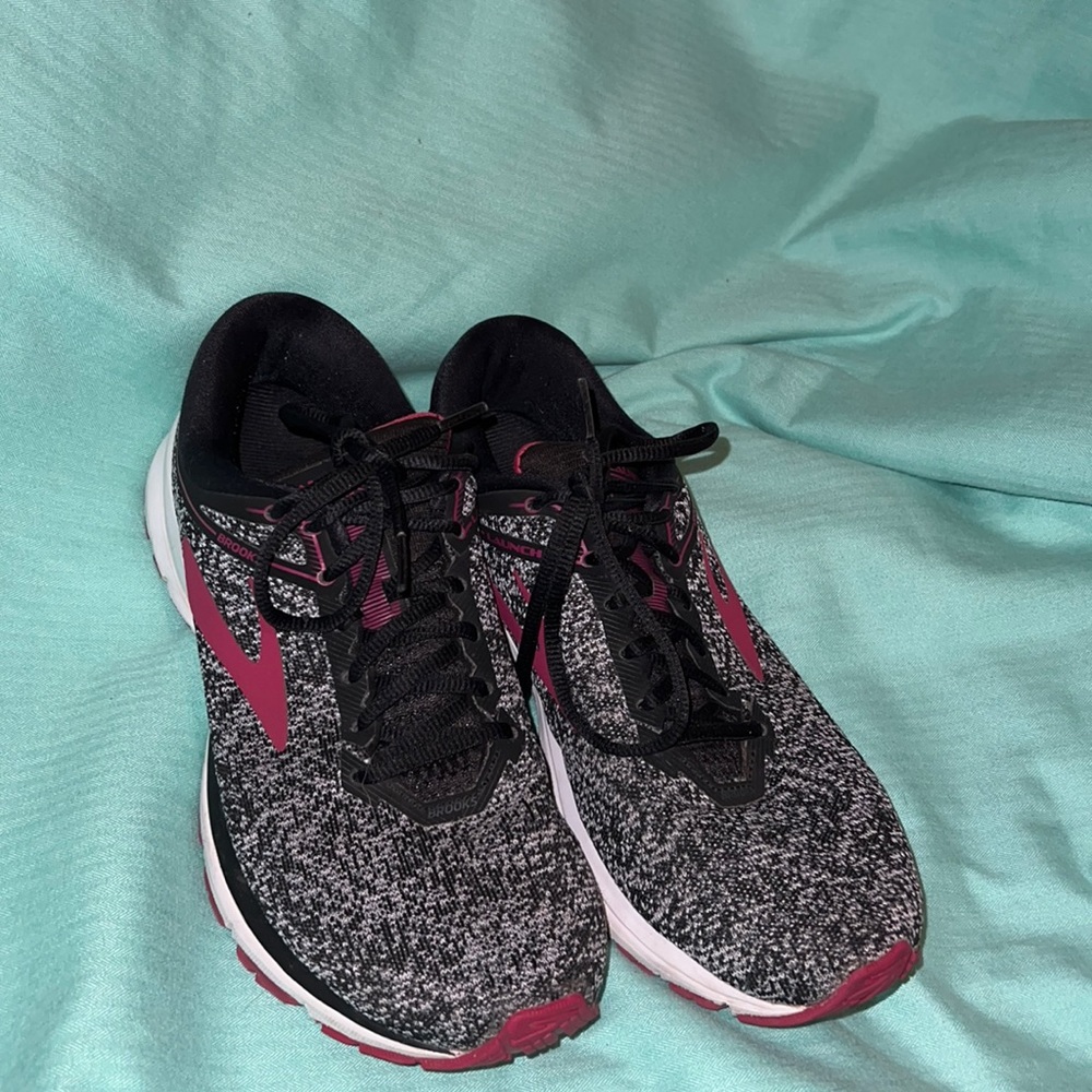 Brooks Launch 5